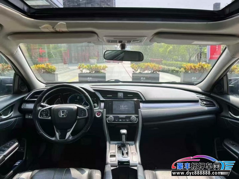 17年本田思域轿车抵押车出售