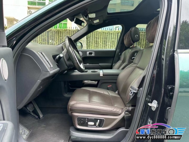 23年理想L8轿车抵押车出售