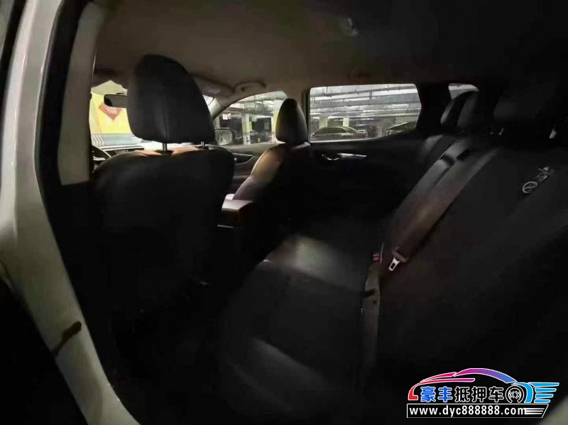 19年日产逍客轿车抵押车出售