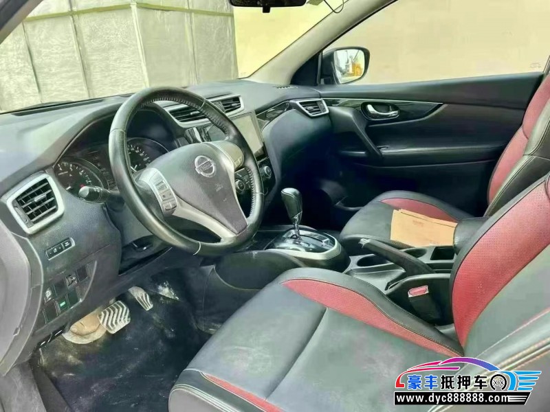 19年日产逍客轿车抵押车出售