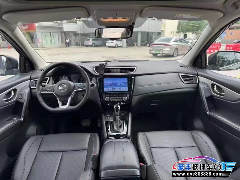 22年日产逍客轿车抵押车出售