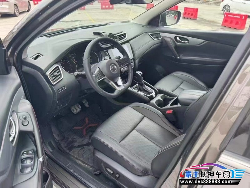 22年日产逍客轿车抵押车出售