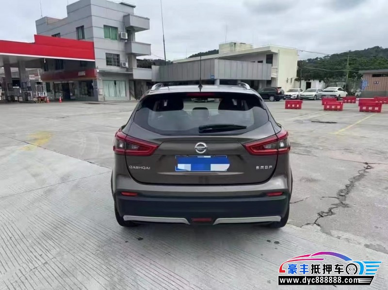 22年日产逍客轿车抵押车出售