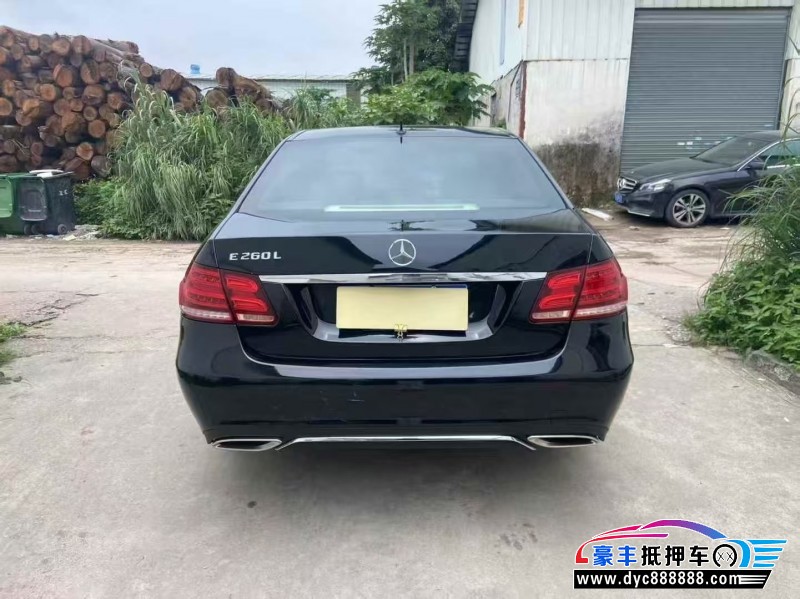 15年奔驰E轿车抵押车出售