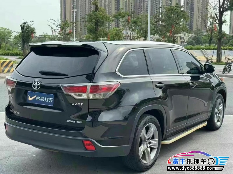 18年丰田汉兰达轿车抵押车出售