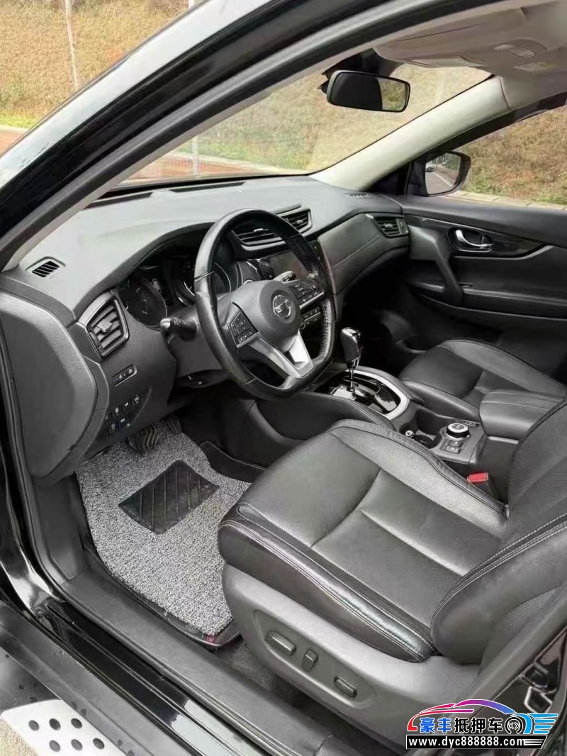 20年日产奇骏轿车抵押车出售