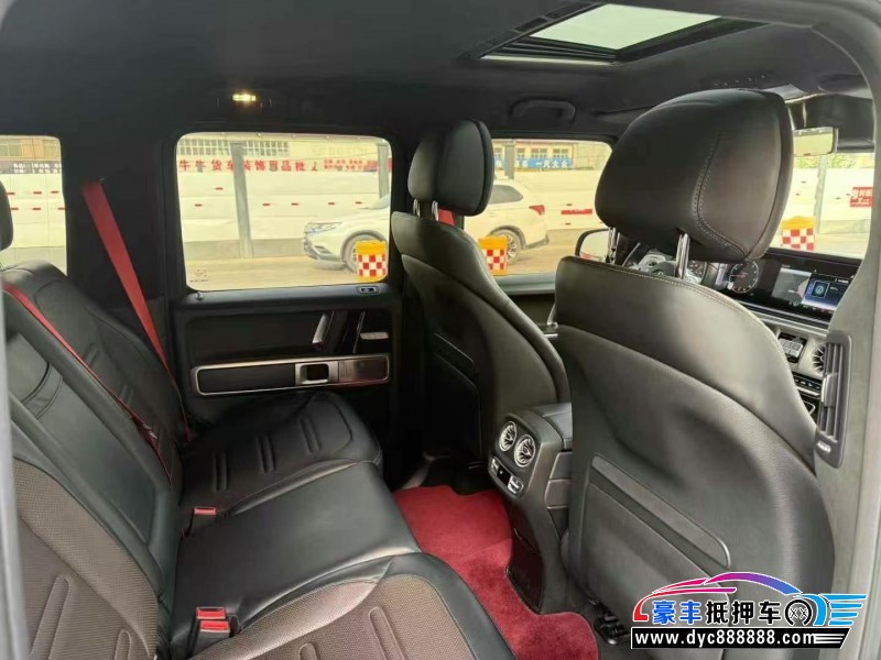 20年奔驰G轿车抵押车出售