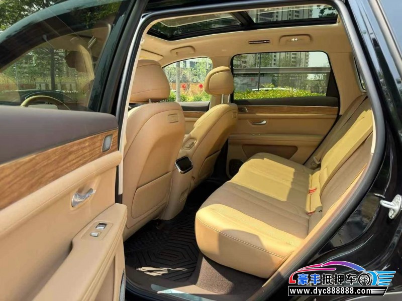 25年华为问界轿车抵押车出售