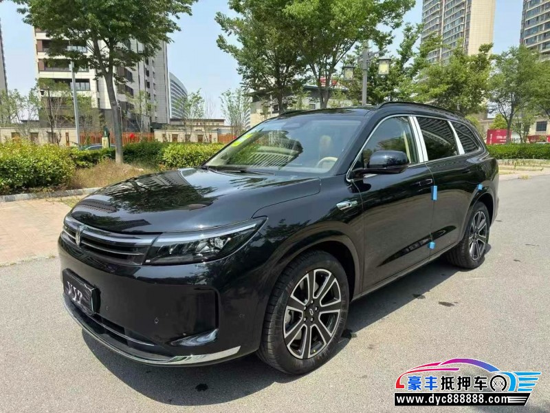 25年华为问界轿车抵押车出售