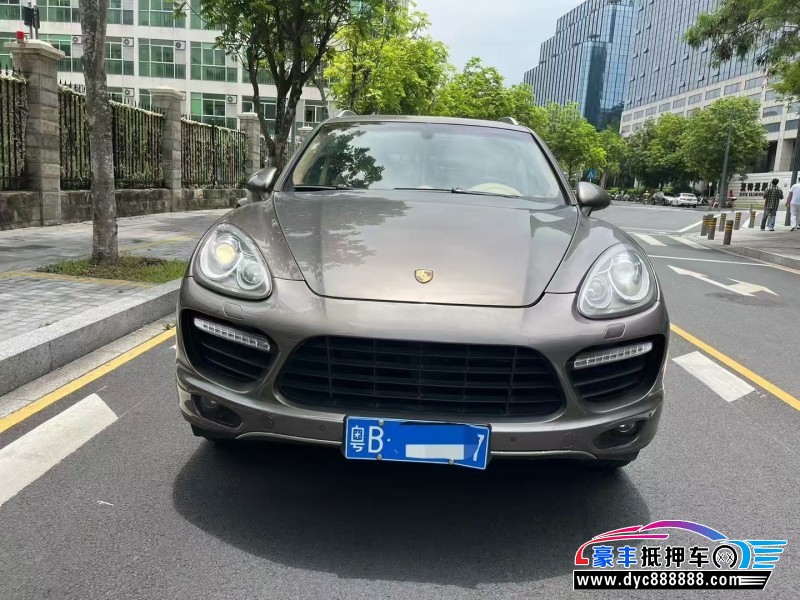 11年保时捷卡宴轿车抵押车出售