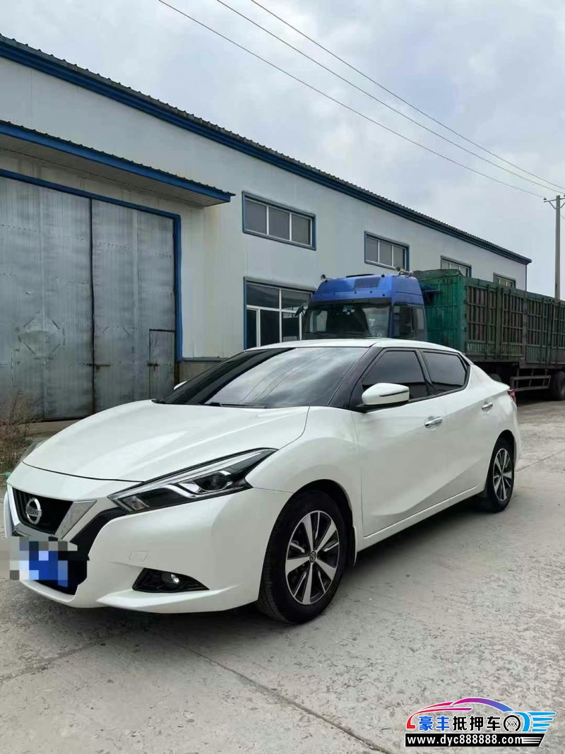 21年日产蓝鸟轿车抵押车出售