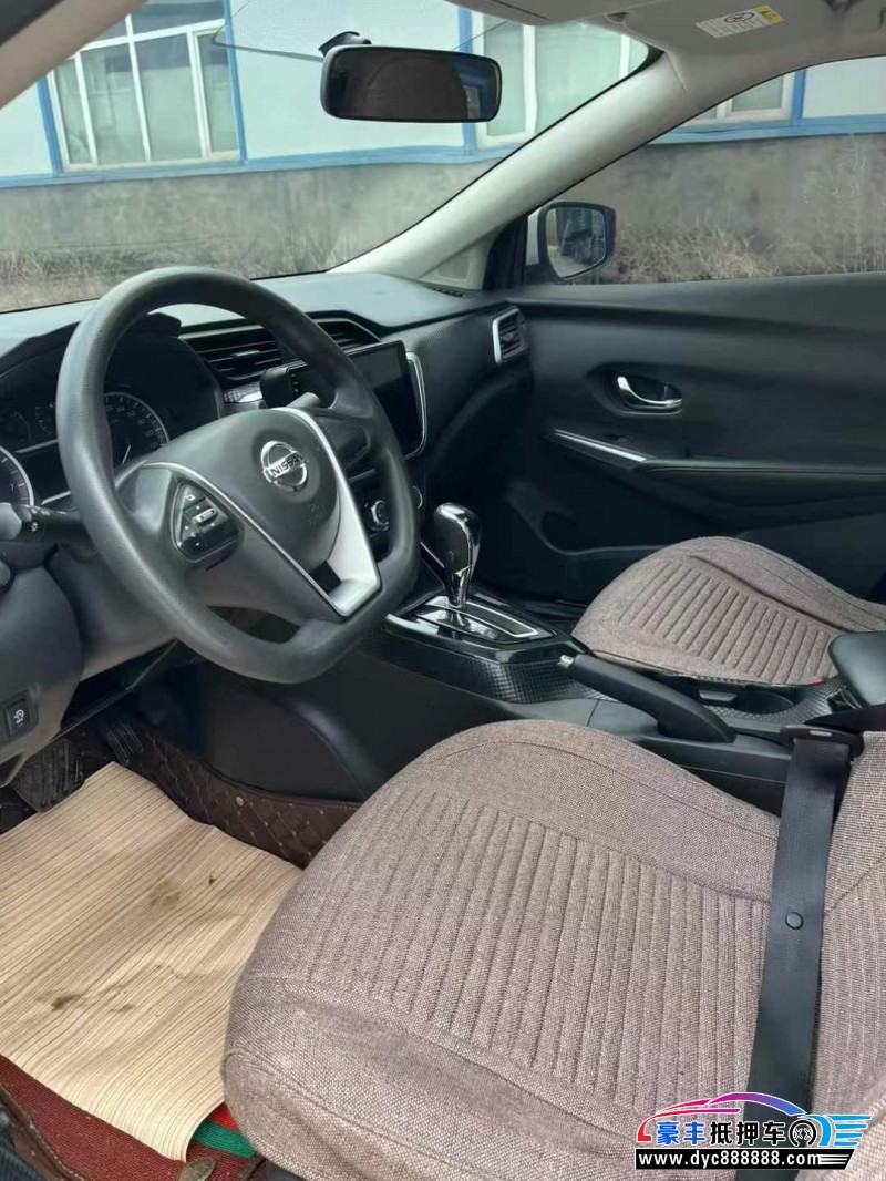 21年日产蓝鸟轿车抵押车出售