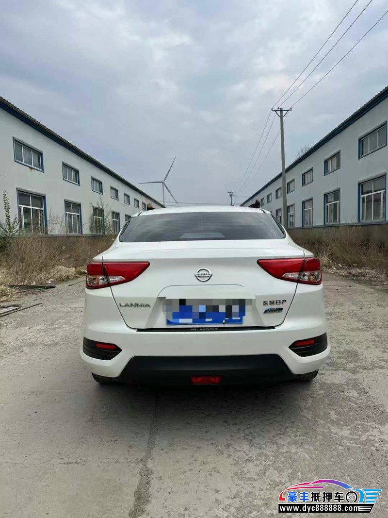 21年日产蓝鸟轿车抵押车出售