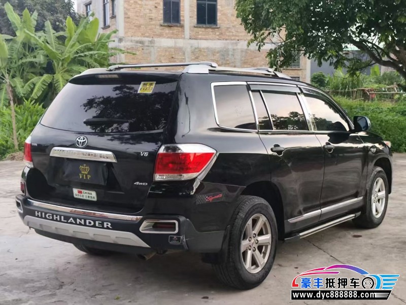 13年丰田汉兰达轿车抵押车出售