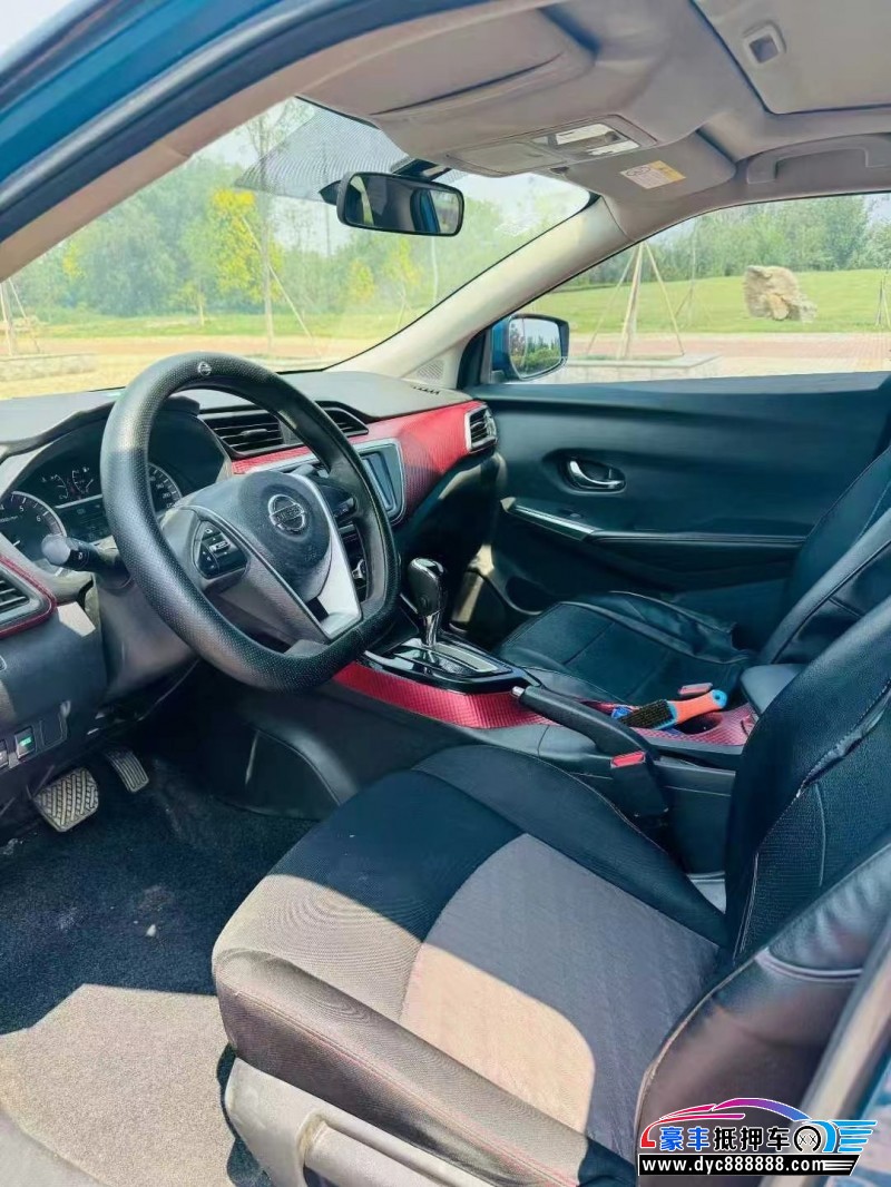 18年日产蓝鸟轿车抵押车出售