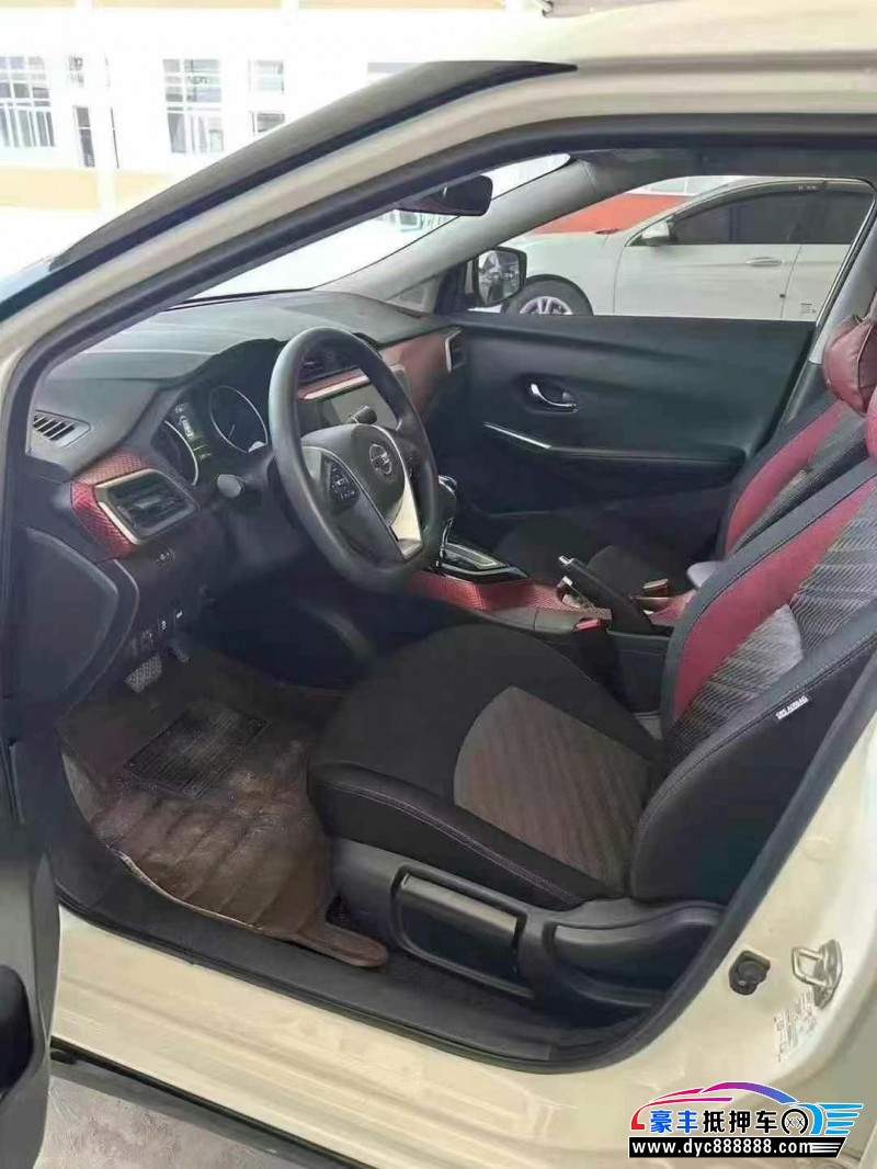 20年日产蓝鸟轿车抵押车出售