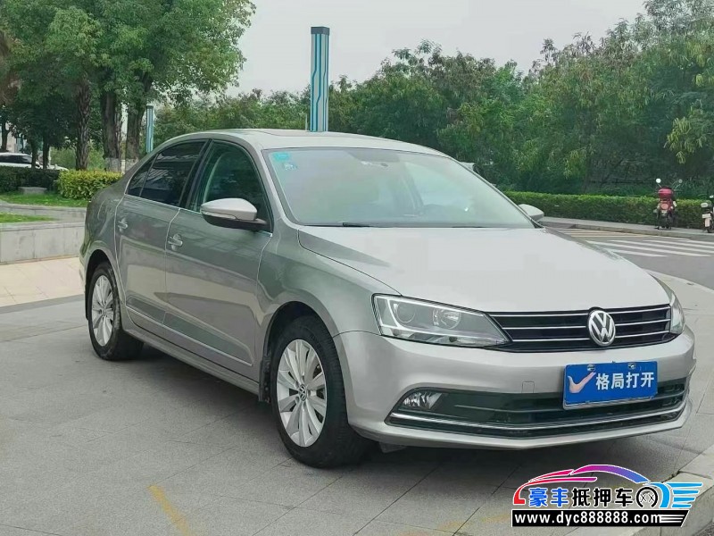 16年大众速腾轿车抵押车出售