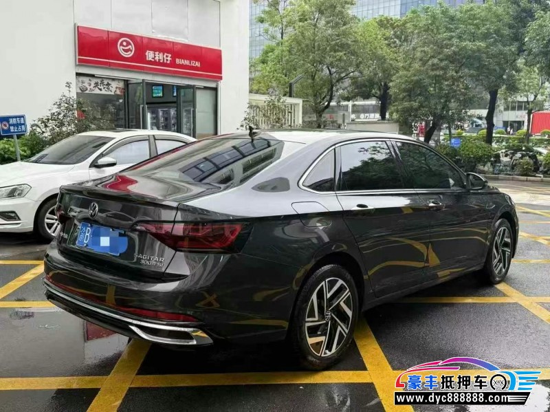 24年大众速腾轿车抵押车出售