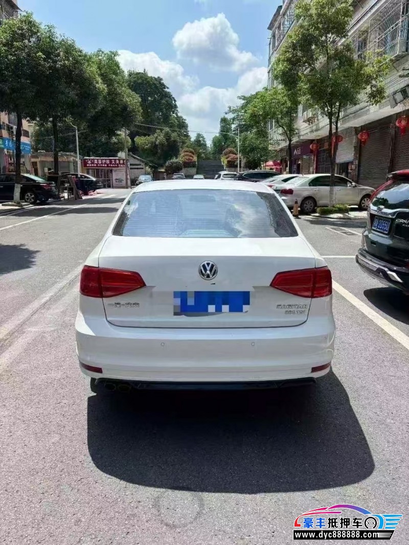 18年大众速腾轿车抵押车出售