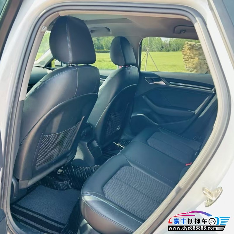 20年奥迪A3轿车抵押车出售