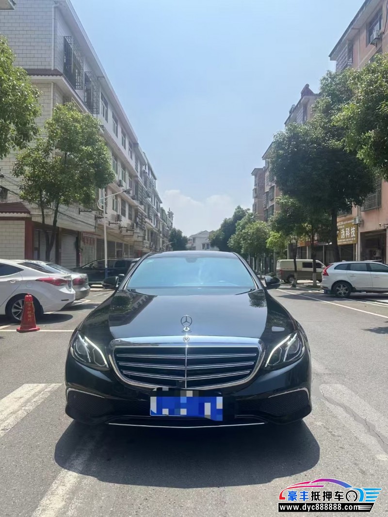 20年奔驰E轿车抵押车出售