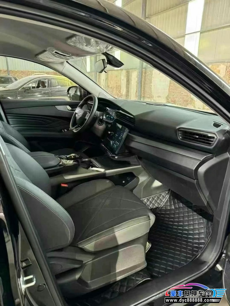 25年凯翼昆仑轿车抵押车出售