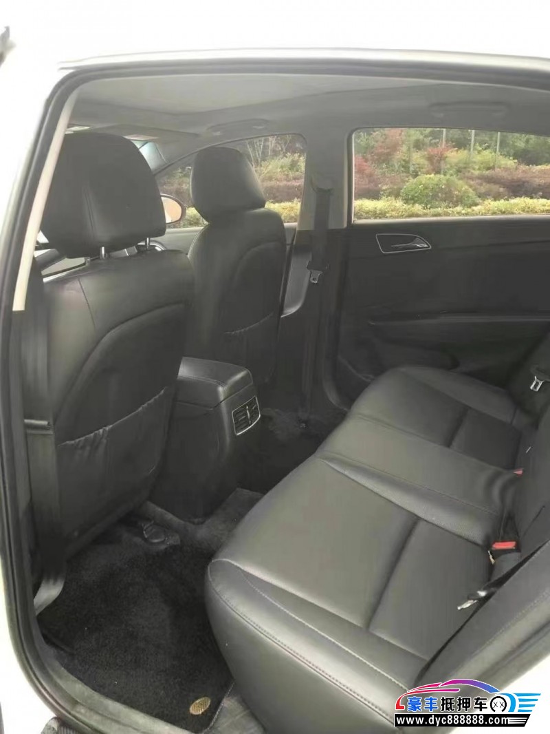 18年现代名图轿车抵押车出售