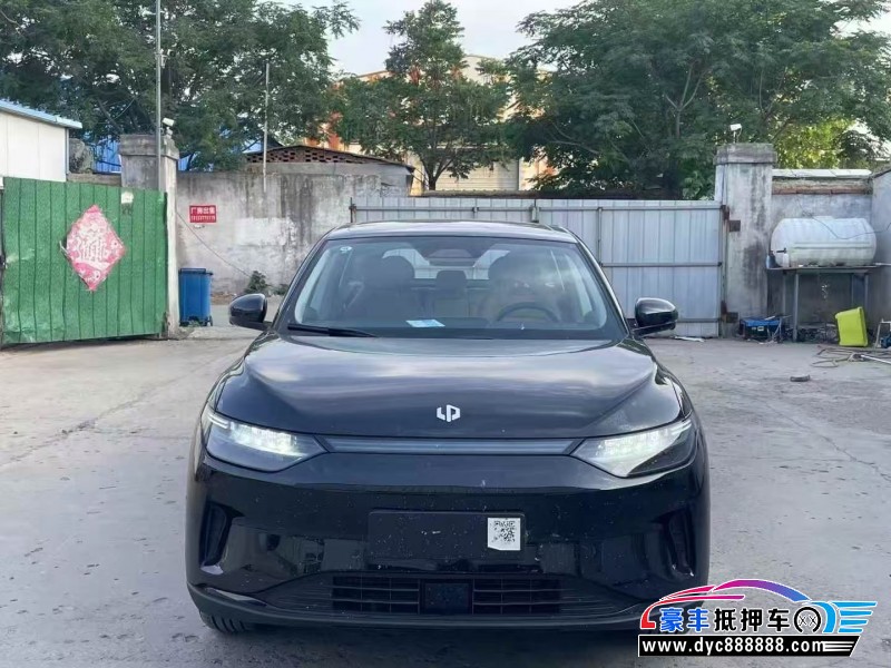 25年零跑C11轿车抵押车出售