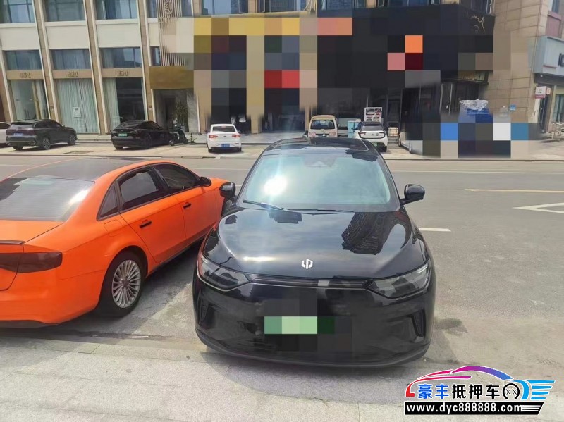 24年零跑C11轿车抵押车出售