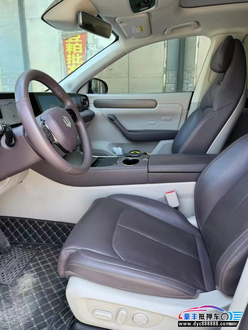 23年零跑C11轿车抵押车出售