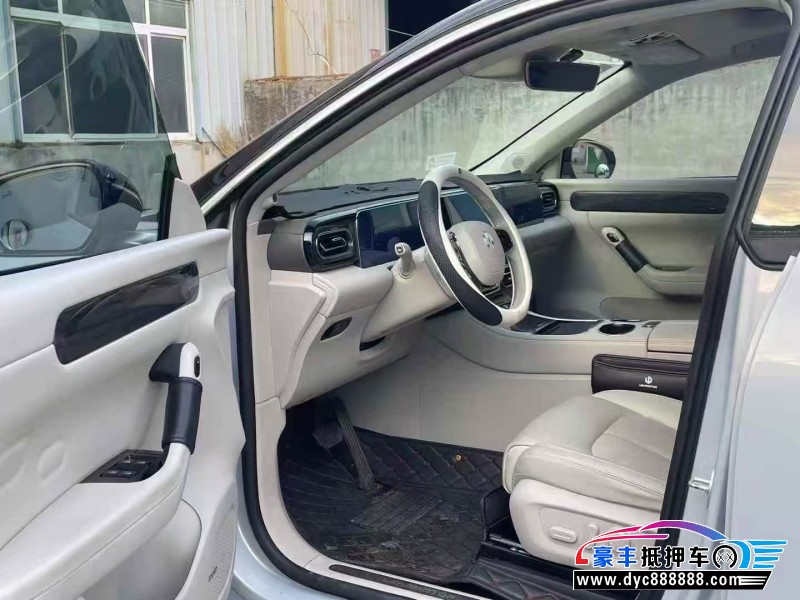 23年零跑C11轿车抵押车出售