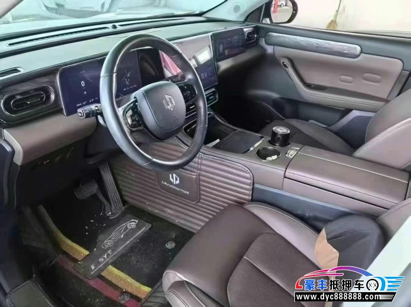 23年零跑C11轿车抵押车出售