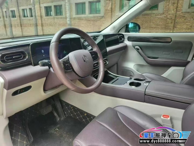 22年零跑C11SUV抵押车出售