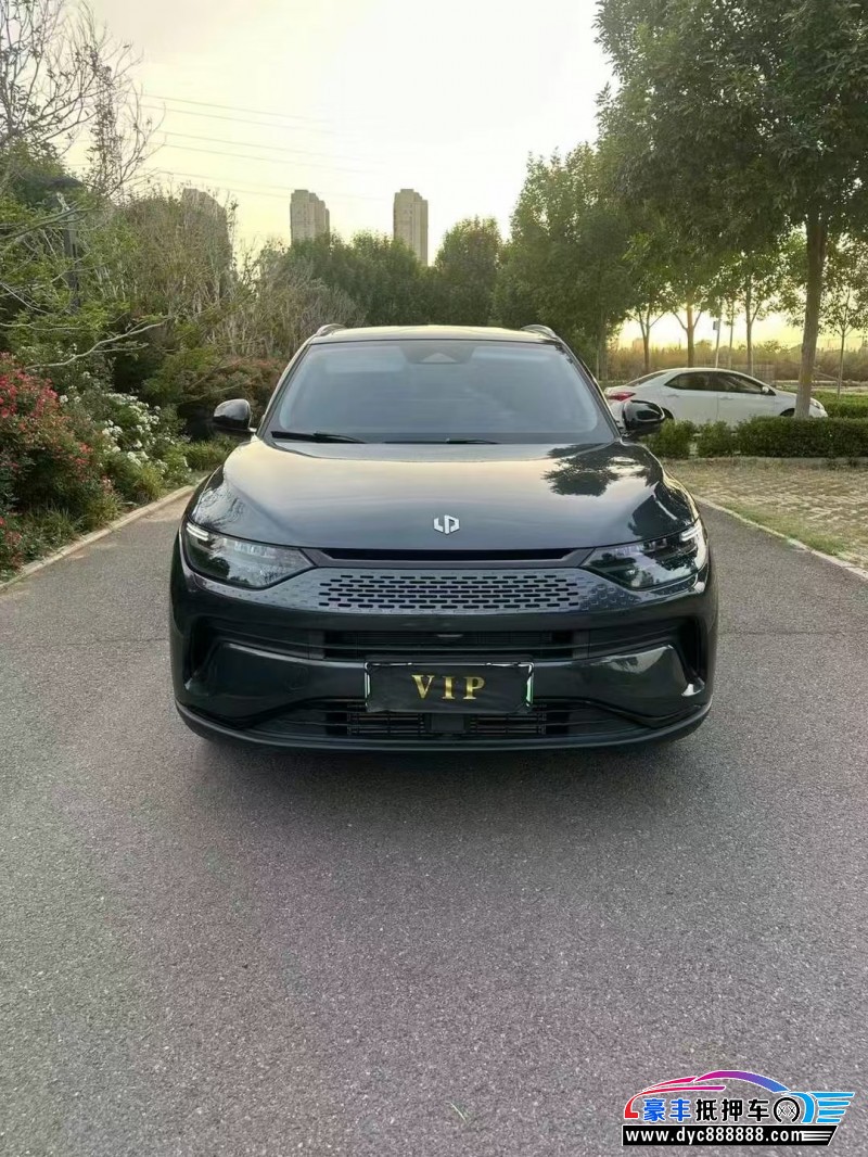 23年零跑C11轿车抵押车出售