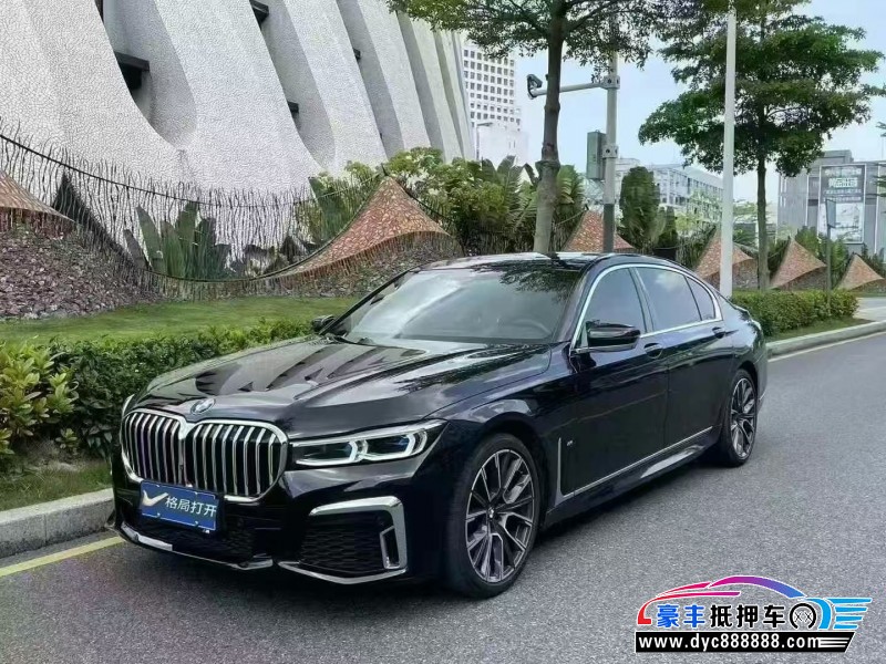 22年宝马7系轿车抵押车出售