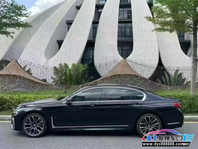 22年宝马7系轿车抵押车出售