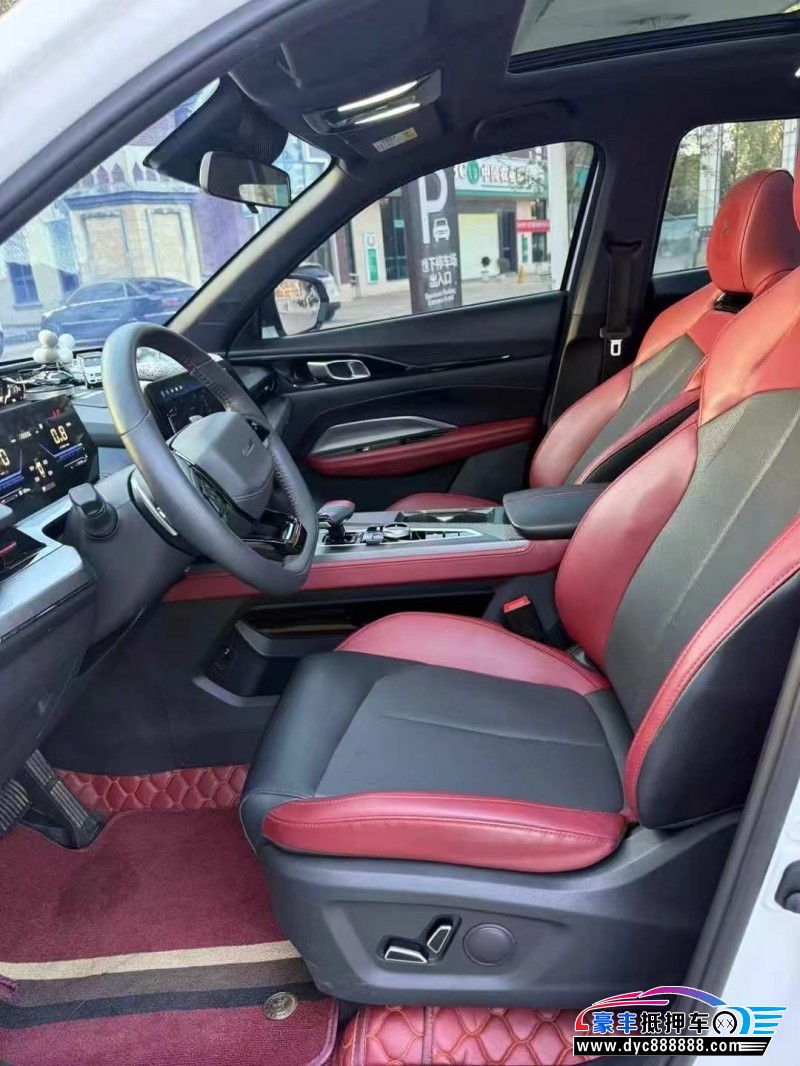 24年长安欧尚Z6轿车抵押车出售