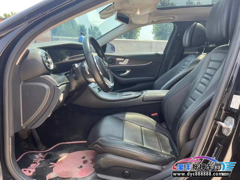 19年奔驰E轿车抵押车出售