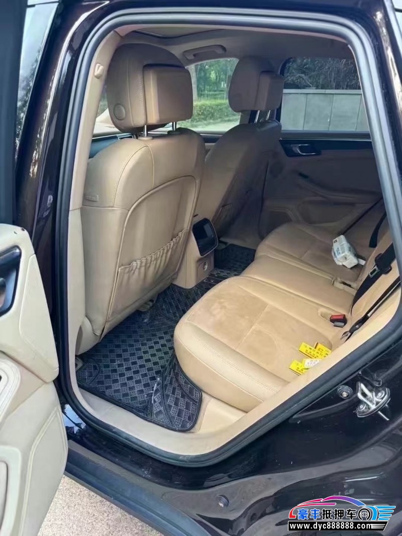 15年保时捷Macan迈凯轿车抵押车出售