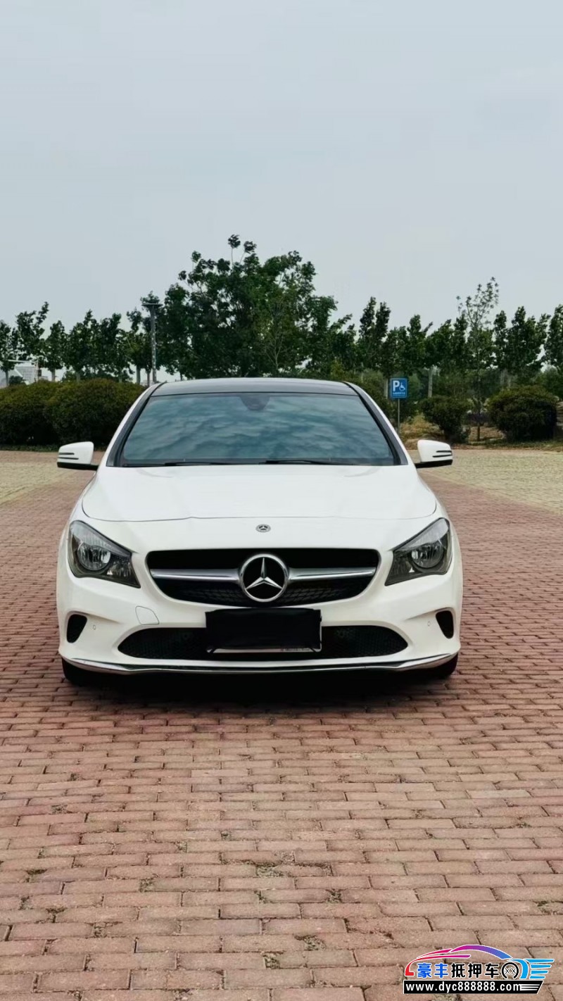 18年奔驰CLA轿车抵押车出售