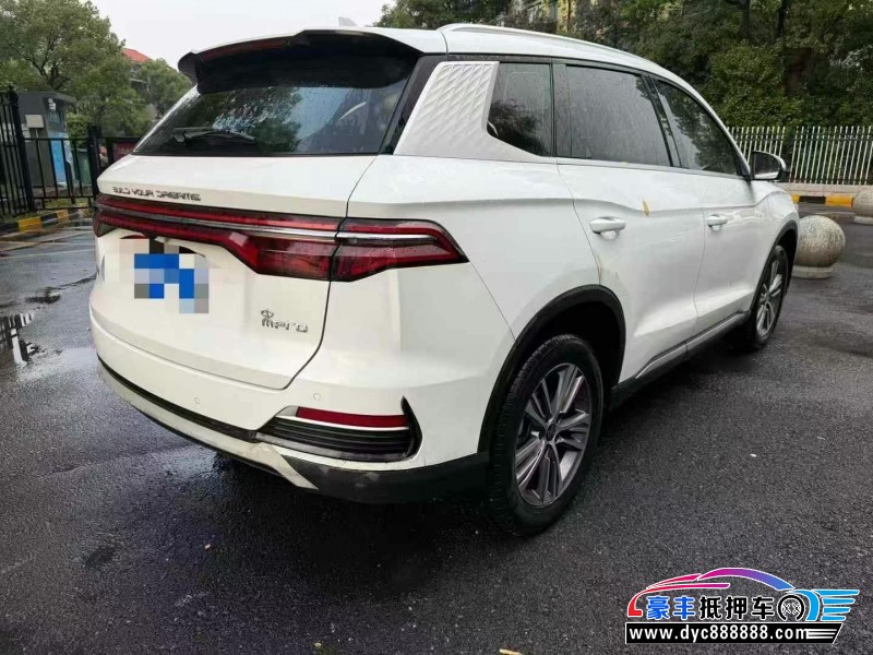 21年比亚迪宋轿车抵押车出售