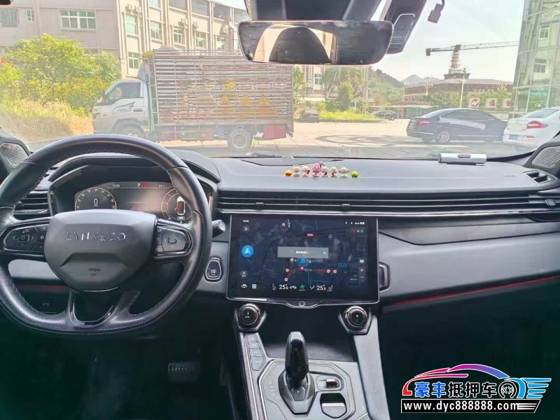 21年领克01轿车抵押车出售