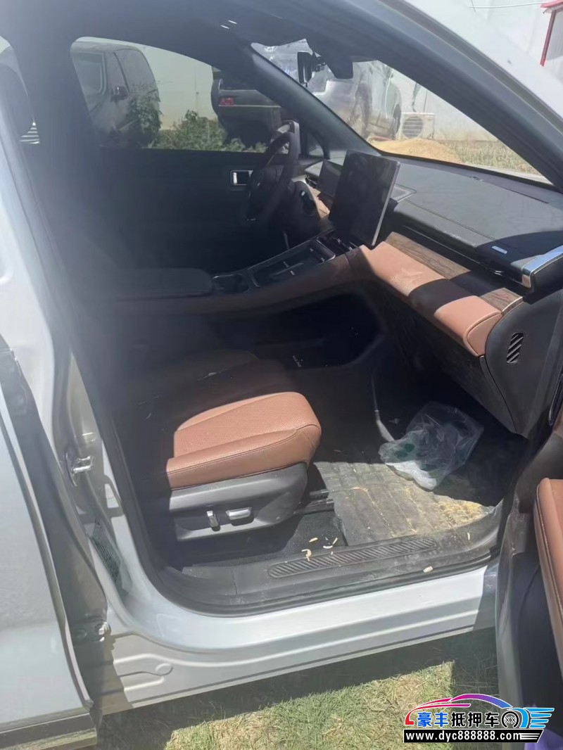 25年五菱星光轿车抵押车出售