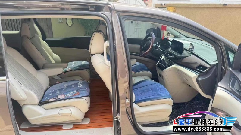 21年别克GL8轿车抵押车出售