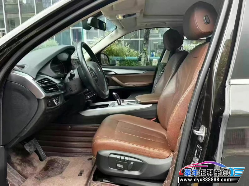 19年宝马X5轿车抵押车出售