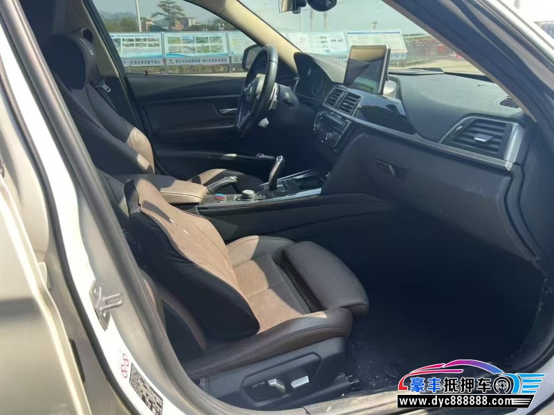 18年宝马3系轿车抵押车出售