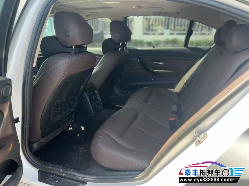 18年宝马3系轿车抵押车出售