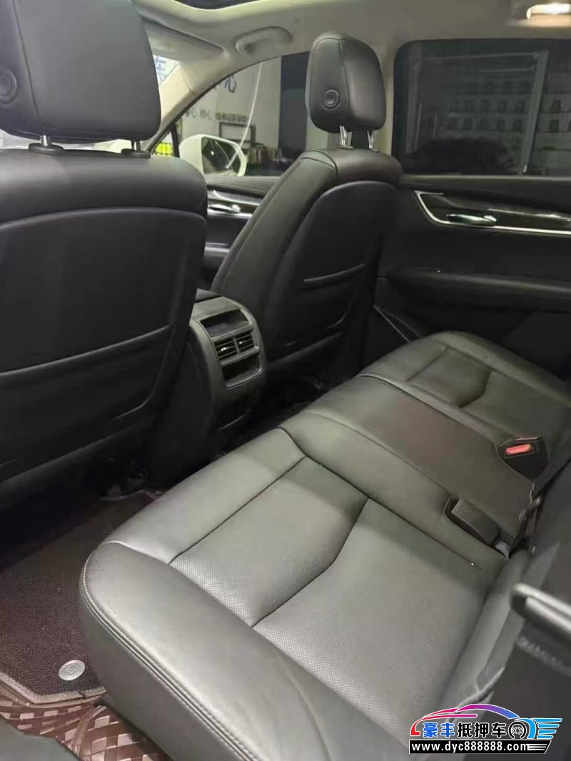 18年凯迪拉克XT5轿车抵押车出售