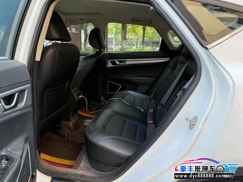 20年吉利帝豪GS轿车抵押车出售