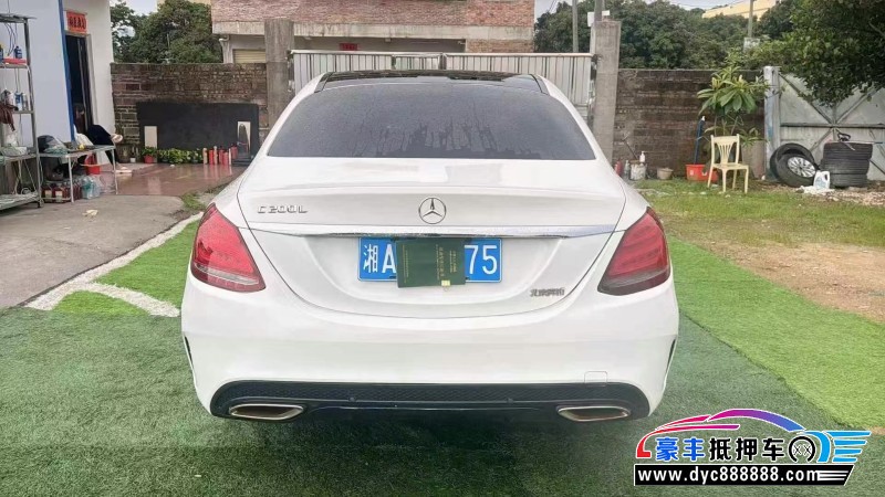 15年奔驰C轿车抵押车出售